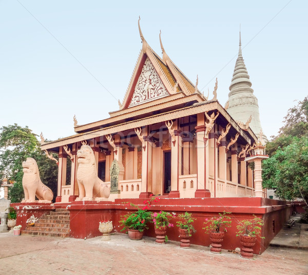 Wat Phnom in Phnom Penh Stock photo © prill