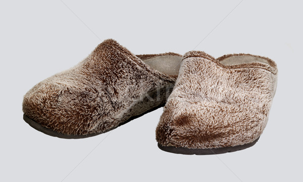 Pluizig slippers paar bruin licht grijs Stockfoto © prill