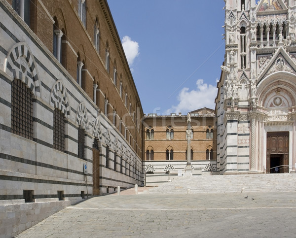 Foto d'archivio: Cattedrale · scenario · in · giro · muro · estate · architettura