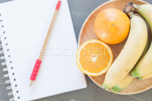 Compras lista saudável frutas estoque foto Foto stock © punsayaporn