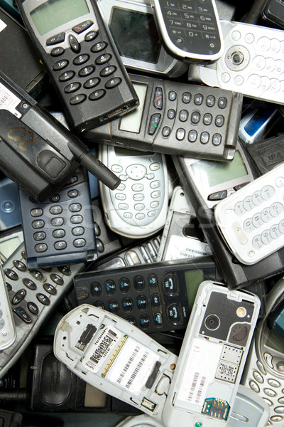 Mobiltelefonok kész újrahasznosít telefon absztrakt háttér Stock fotó © pxhidalgo