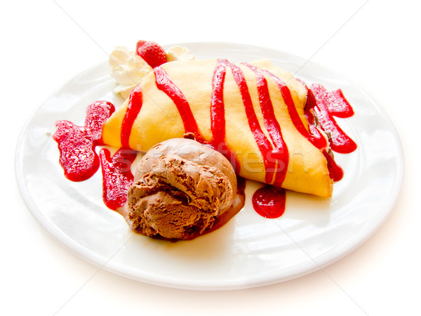 Fraise banane crêpe sirop de chocolat crème glacée vue de côté Photo stock © pxhidalgo