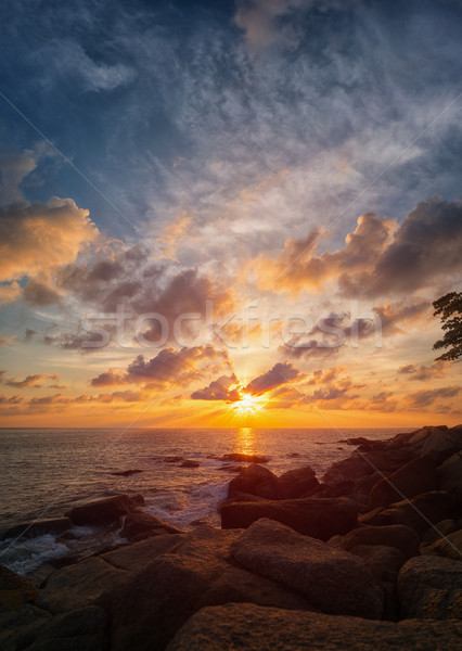 [[stock_photo]]: Dramatique · or · bleu · sunrise · nuages