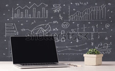 Finanziellen Business Charts Büro Laptop eleganten Stock foto © ra2studio