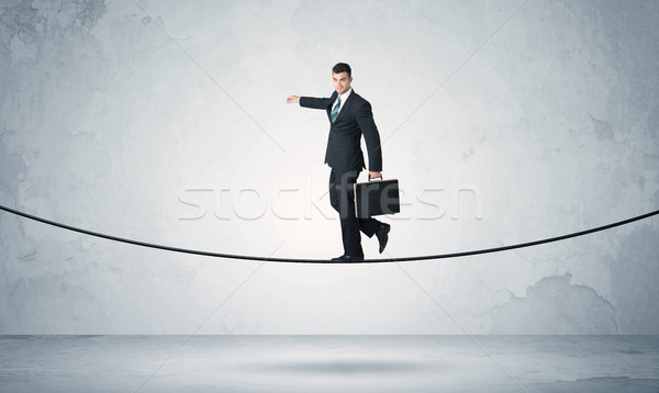 商業照片: 銷售 · 傢伙 · 平衡 · 緊 · 繩 · 商人