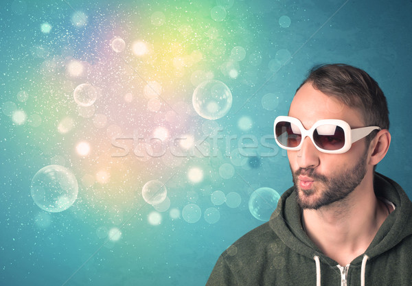 Foto stock: Moço · óculos · de · sol · bokeh · colorido · luzes · homem