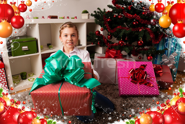 Gyerekek karácsony ajándékok keret család lány Stock fotó © ra2studio