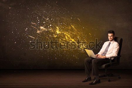 Zakenman tablet energie explosie business kantoor Stockfoto © ra2studio