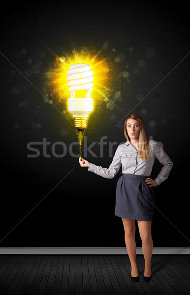 女實業家 燈泡 主意 黑色 商業照片 © ra2studio