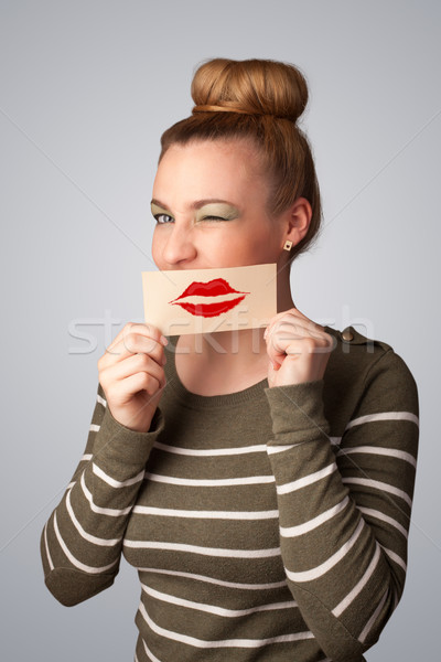 Szczęśliwy pretty woman karty kiss szminki Zdjęcia stock © ra2studio