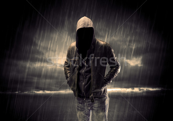 Anónimo terrorista noche ladrón irreconocible pie Foto stock © ra2studio