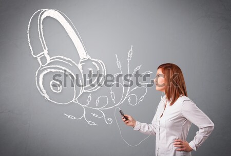 Foto stock: Cantando · escuchar · música · resumen · auriculares · fuera