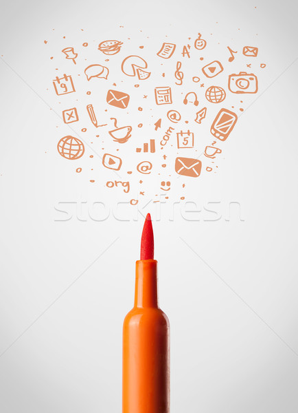 Felt pen close-up with social media icons Stock photo © ra2studio