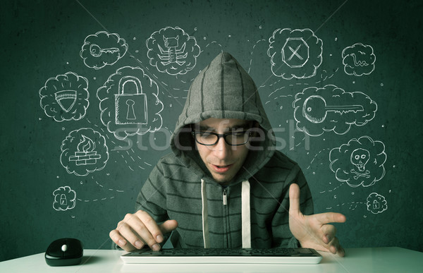 Jonge nerd hacker virus hacking gedachten Stockfoto © ra2studio