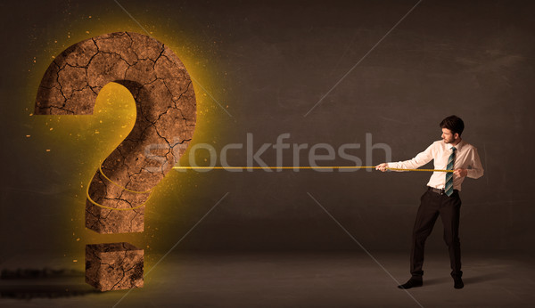 üzletember húz nagy szilárd kérdőjel kő Stock fotó © ra2studio