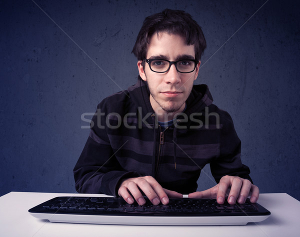 黑客 工作的 鍵盤 藍色 鼠標 計算機 商業照片 © ra2studio