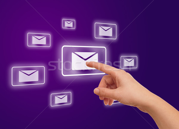 Kéz kisajtolás email ikon nő billentyűzet Stock fotó © ra2studio