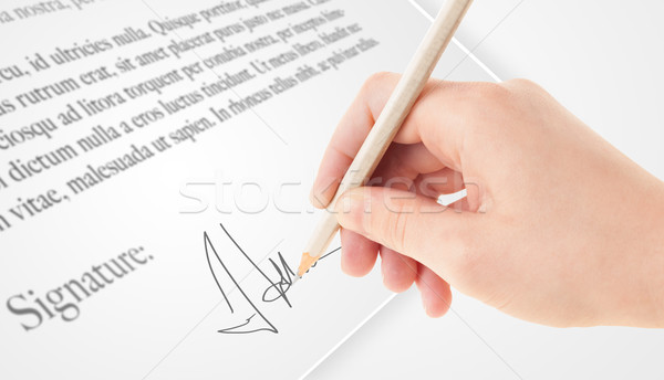 стороны Дать личные подписи бумаги форме Сток-фото © ra2studio