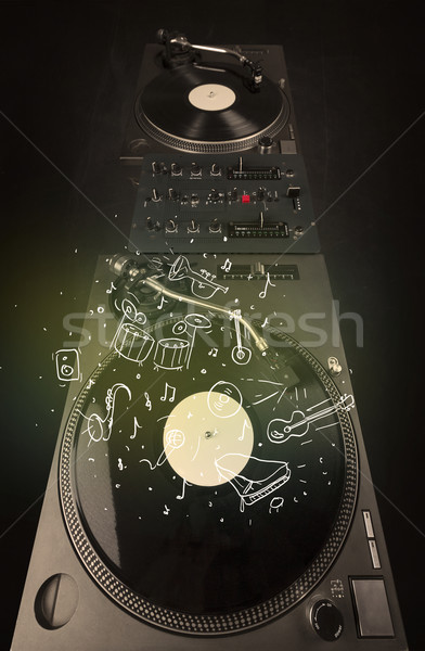 Turntable jouer musique classique icône musique [[stock_photo]] © ra2studio