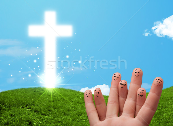 [[stock_photo]]: Heureux · doigt · smileys · christian · religion · croix