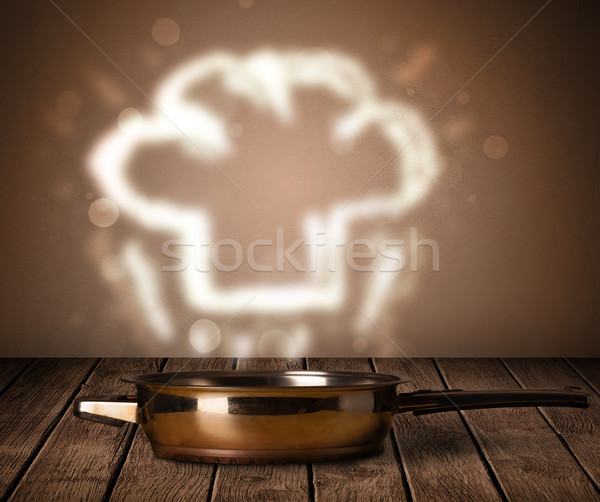 [[stock_photo]]: Au-dessus · marmite · sur · table · en · bois · restaurant