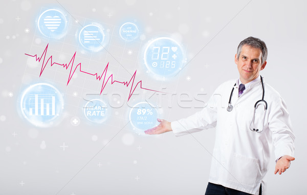 Foto stock: Médico · moderno · batida · de · coração · gráficos · clínico · médico