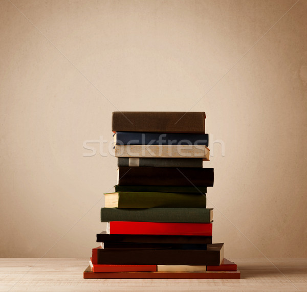 Boeken vintage oude school achtergrond Stockfoto © ra2studio