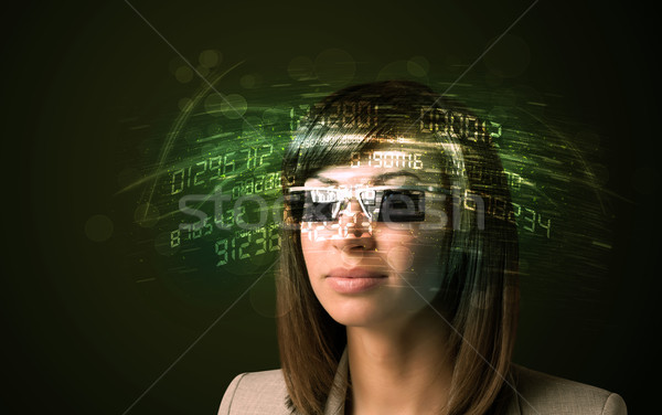 Zakenvrouw naar hoog tech aantal computer Stockfoto © ra2studio