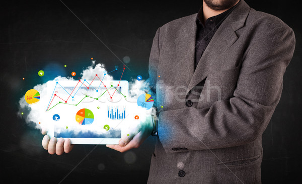 Stockfoto: Persoon · touchpad · wolk · technologie · charts