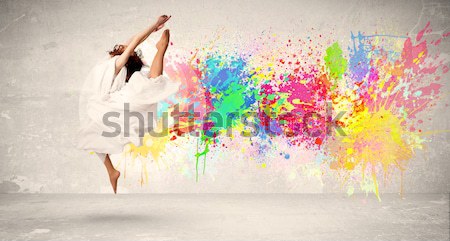 Femeie frumoasa jumping colorat gems fată Imagine de stoc © ra2studio