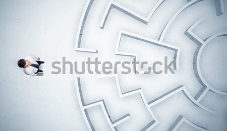 üzletember néz körkörös labirintus sehol stresszes Stock fotó © ra2studio