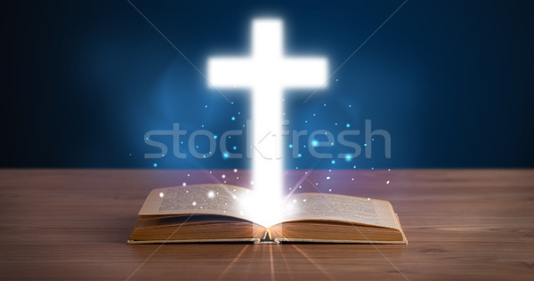 Stockfoto: Open · heilig · bijbel · kruis · midden