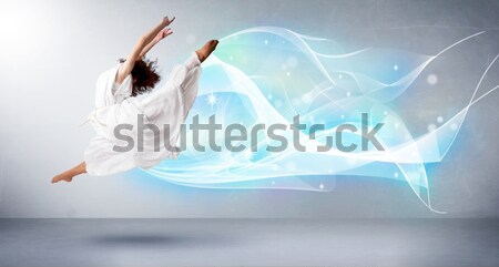 Femeie frumoasa jumping colorat gems fată Imagine de stoc © ra2studio