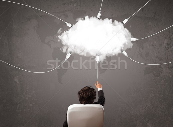 Jonge man naar wolk overdragen wereld dienst Stockfoto © ra2studio