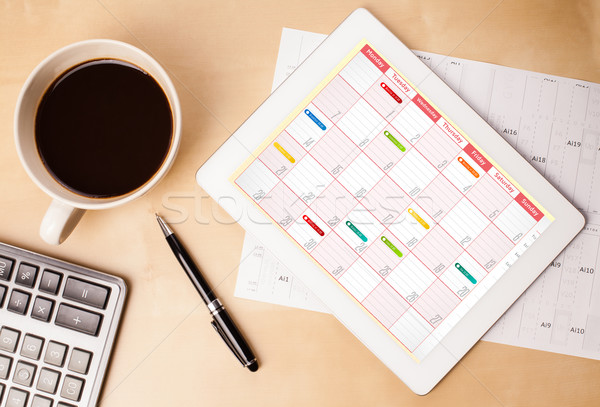 Foto stock: Lugar · de · trabajo · calendario · taza · café