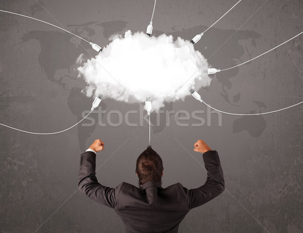 Joven mirando nube transferir mundo servicio Foto stock © ra2studio