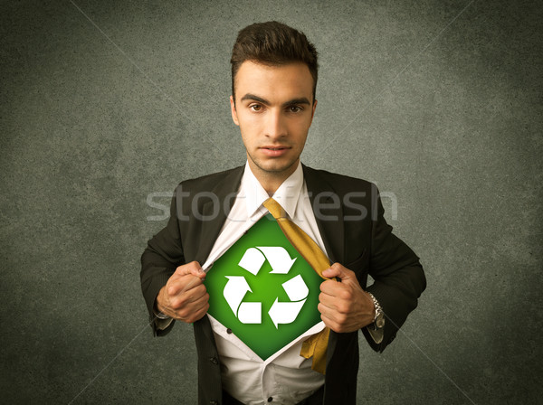 Zakenman af shirt recycleren teken borst Stockfoto © ra2studio
