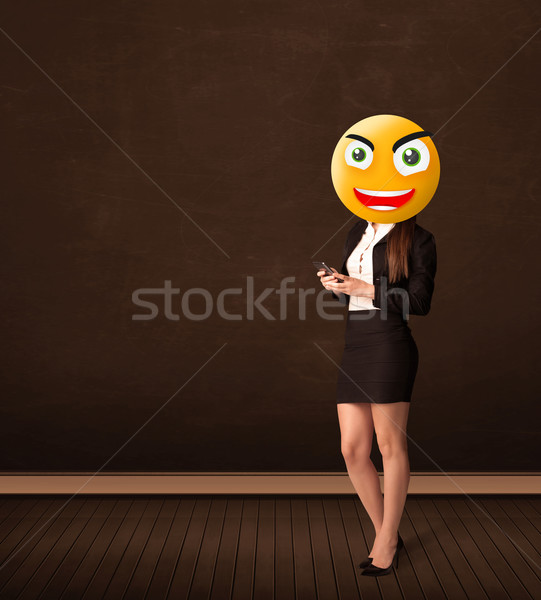 Stockfoto: Zakenvrouw · grappig · Geel · business · glimlach