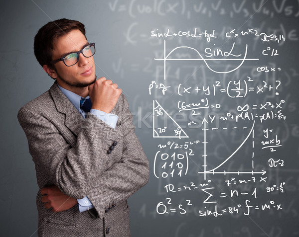 Stockfoto: Knap · schooljongen · denken · complex · wiskundig · borden