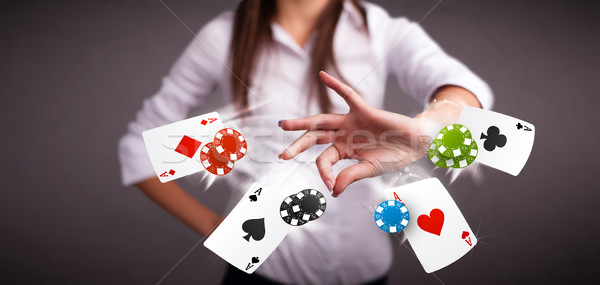 Foto d'archivio: Giocare · poker · carte · chip · bella