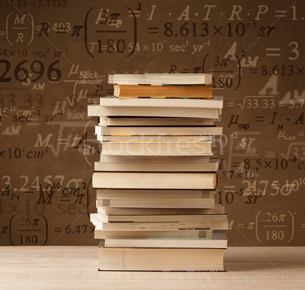 Książek vintage matematyki wzory pływające na zewnątrz Zdjęcia stock © ra2studio