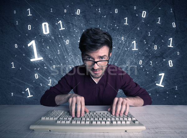 Online indringer geek vent hacking grappig Stockfoto © ra2studio