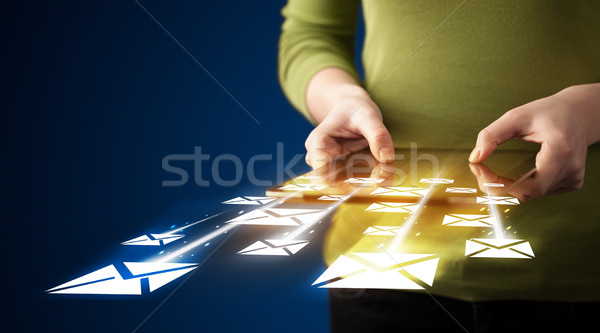 Strony tabletka ikona Zdjęcia stock © ra2studio