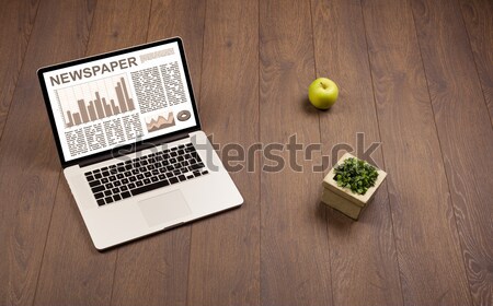 Сток-фото: компьютер · ноутбука · столе · служба