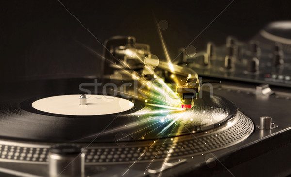 Muziekspeler spelen vinyl gloed lijnen behoefte Stockfoto © ra2studio