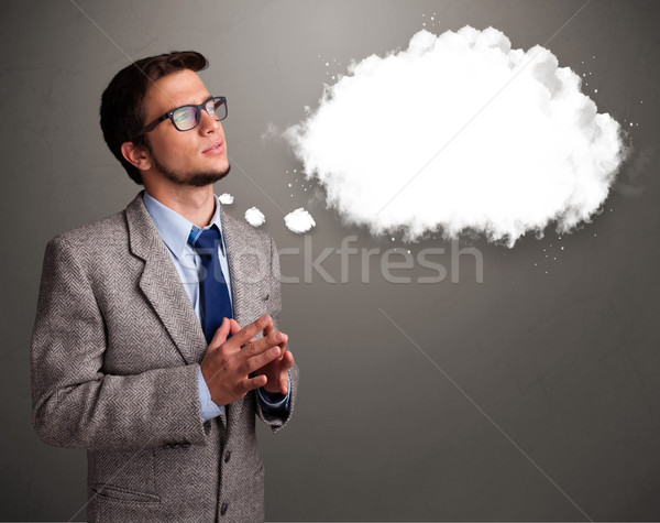 Foto stock: Joven · pensando · nube · discurso · burbuja · de · pensamiento · espacio · de · la · copia