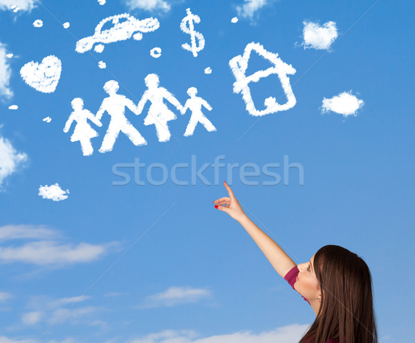 Młoda dziewczyna rodziny gospodarstwo domowe chmury Błękitne niebo Zdjęcia stock © ra2studio