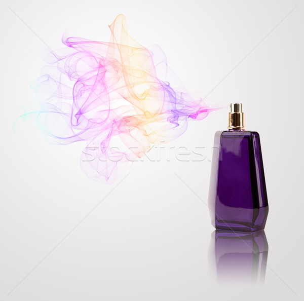 Parfum sticlă colorat parfum colorat sticlă Imagine de stoc © ra2studio