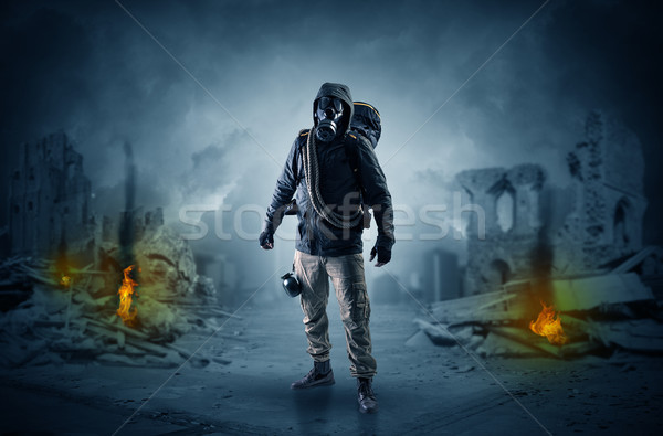 Catástrofe hombres máscara de gas armas destruido lugar Foto stock © ra2studio