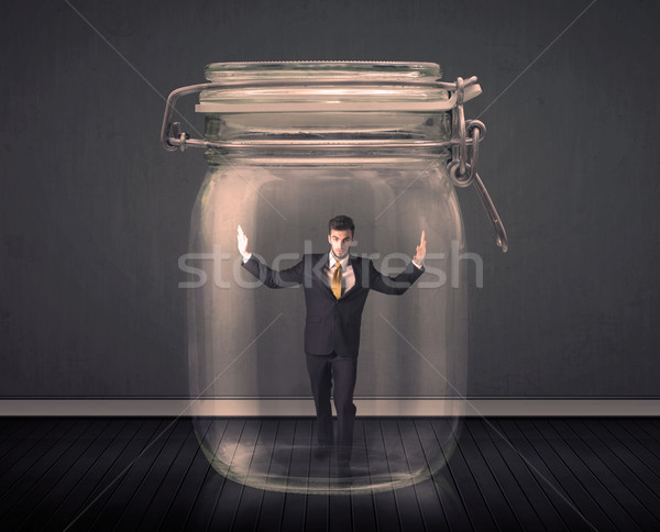 Geschäftsmann gefangen Glas jar Raum Finanzierung Stock foto © ra2studio